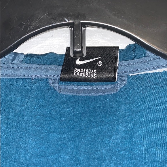 Vintage 90’s Nike Windbreaker Champs Exclusive - Picture 11 of 11